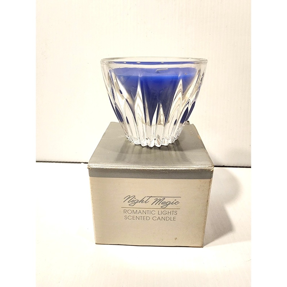 Avon Romantic Lights Night Magic Scented Candle Unused in Original Box